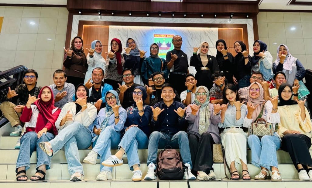 Pengurus IODI se-Sumatera Barat saat silaturahmi di Gedung DPRD Sumbar, Padang, Minggu (18/1/2026). Mereka menyatakan dukungan penuj Porprov XVI Sumbar, Juni-Juli 2026. (Foto Istimewa)